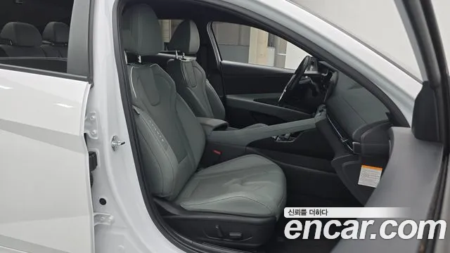 Hyundai Avante 2024 thumb 10