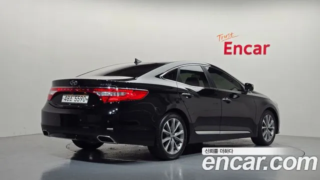 Hyundai Grandeur 2016 thumb 2