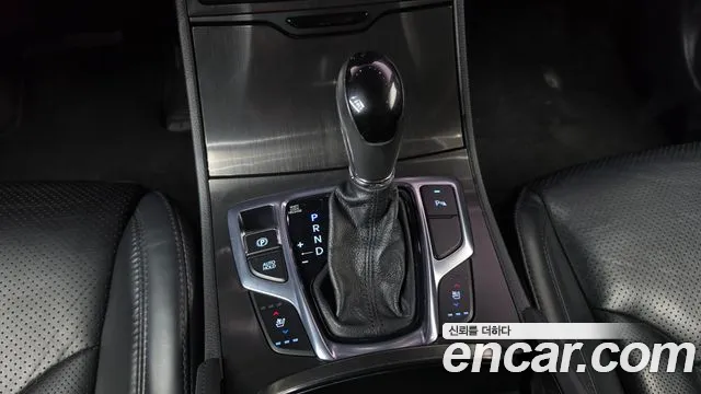 Hyundai Grandeur 2016 thumb 9
