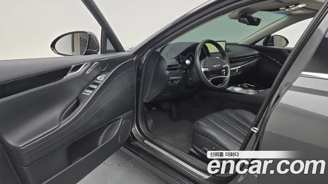 Genesis G80 2021 thumb 11