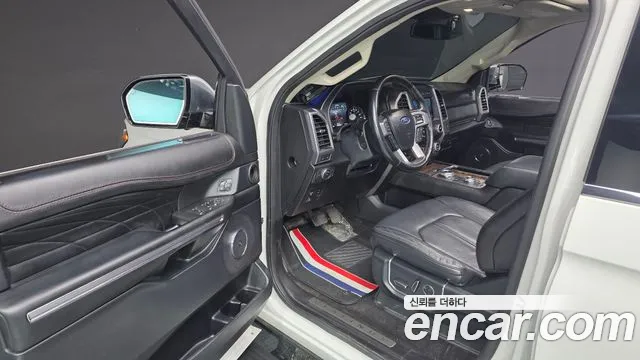 Ford Expedition 2021 thumb 10