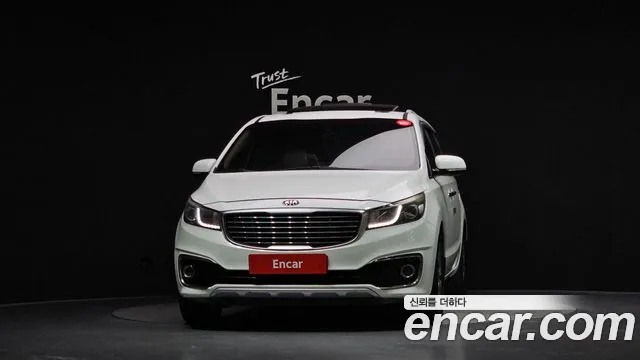 Kia Carnival 2014 thumb 3