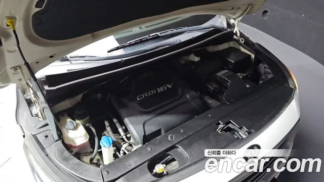 Kia Carnival 2014 thumb 6