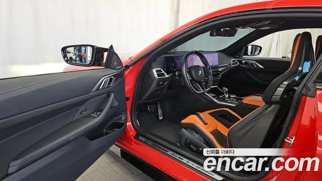 BMW M4 2025 thumb 10