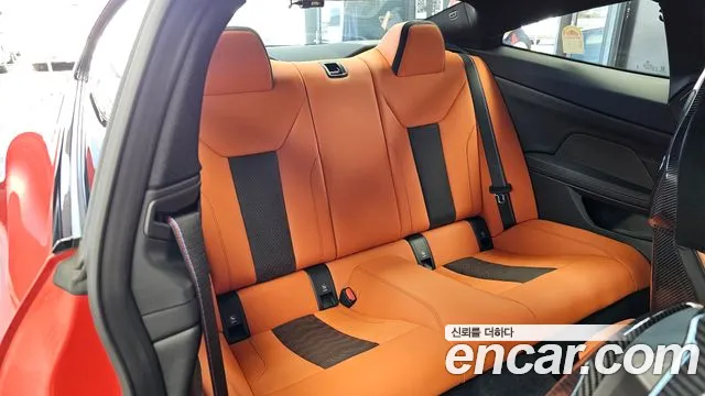 BMW M4 2025 thumb 12