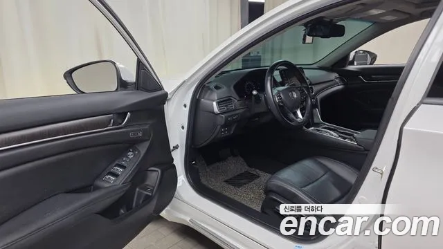 Honda Accord 2019 thumb 9