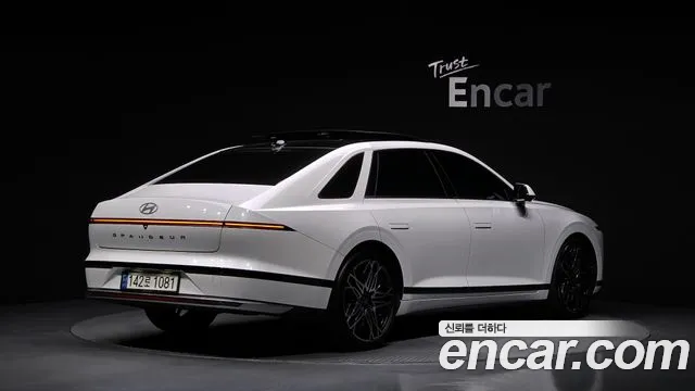 Hyundai Grandeur 2023 thumb 2