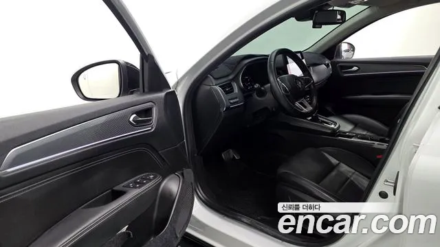 Renault-KoreaSamsung Arkana 2020 thumb 10