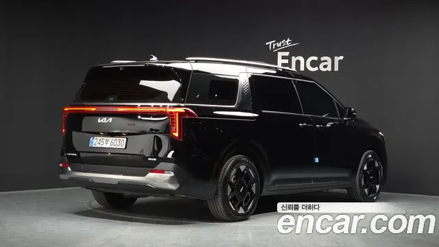 Kia Carnival 2025 thumb 2