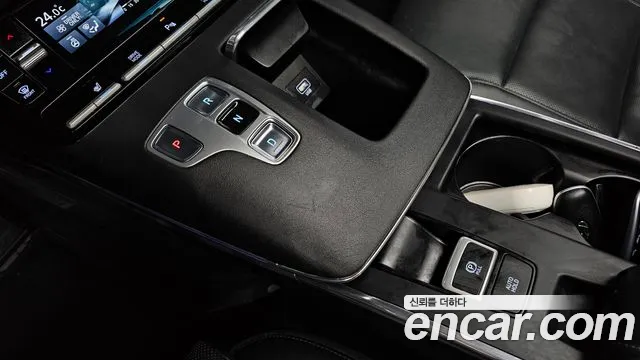 Hyundai Grandeur 2020 thumb 8