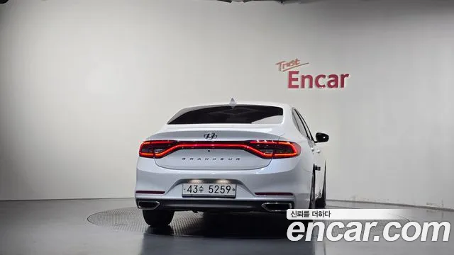 Hyundai Grandeur 2018 thumb 4