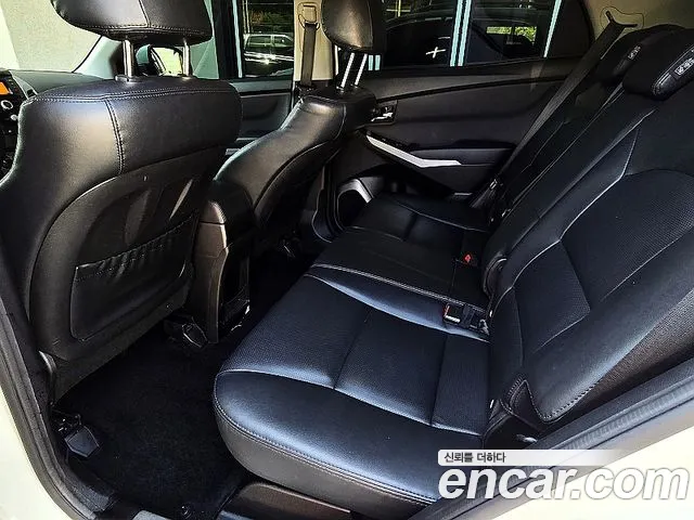 KG_Mobility_Ssangyong KORANDO 2014 thumb 9