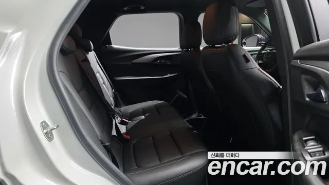 ChevroletGMDaewoo TrailBlazer 2020 thumb 11