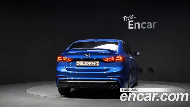 Hyundai Avante 2017 thumb 4