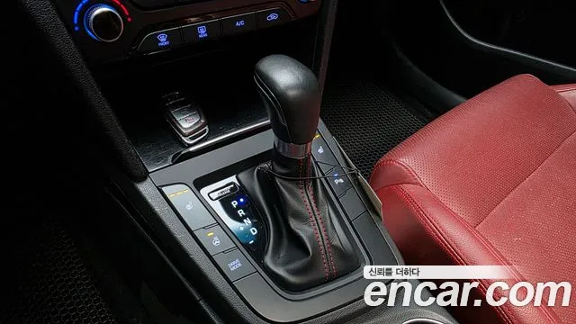 Hyundai Avante 2017 thumb 9