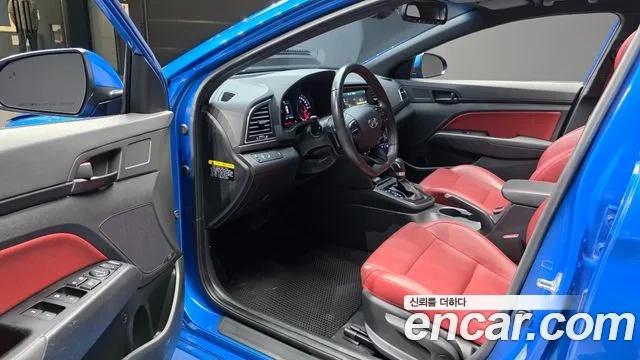 Hyundai Avante 2017 thumb 10