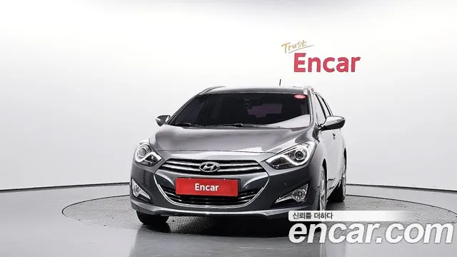 Hyundai i40 2013 thumb 3