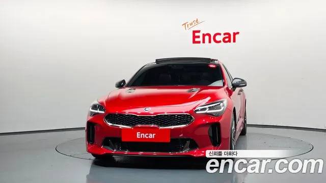 Kia Stinger 2019 thumb 3