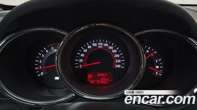 Kia Sorento 2009 thumb 8