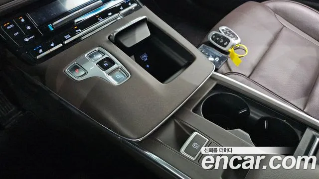 Hyundai Grandeur 2021 thumb 9