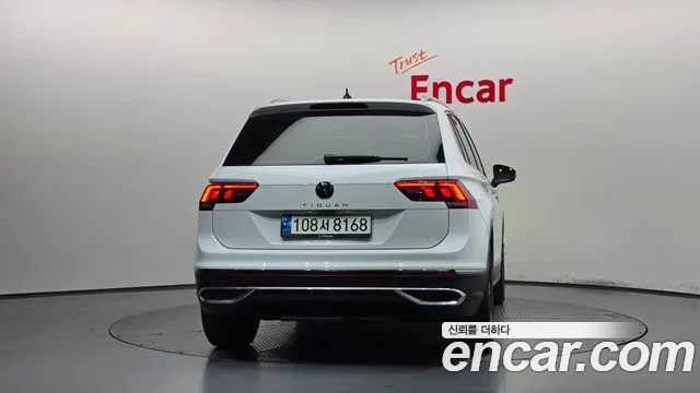 Volkswagen Tiguan 2021 thumb 4
