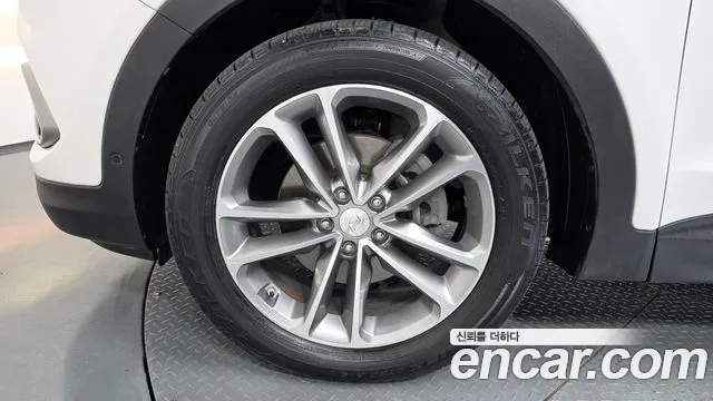 Hyundai Santa Fe 2016 thumb 5