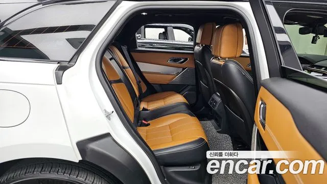 Land Rover Range Rover Velar 2018 thumb 12