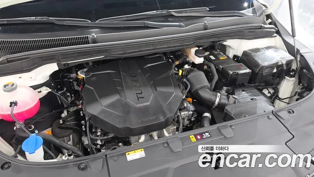 Kia Carnival 2024 thumb 6