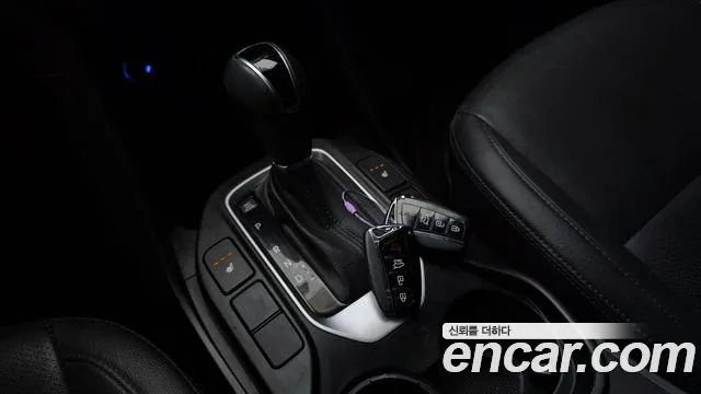 Hyundai Santa Fe 2016 thumb 9