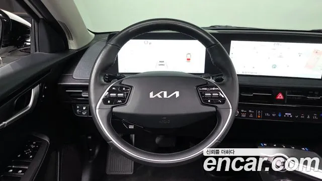 Kia EV6 2022 thumb 12