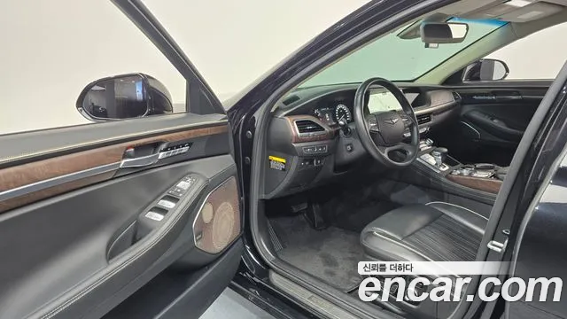 Genesis G90 2020 thumb 10