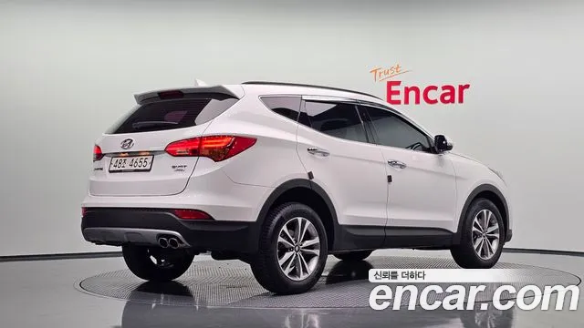 Hyundai Santa Fe 2015 thumb 2