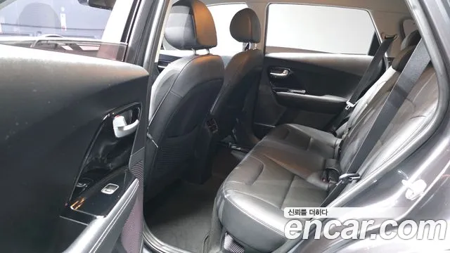 Kia Niro 2020 thumb 12