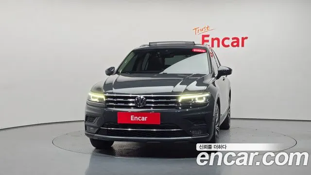 Volkswagen Tiguan 2020 thumb 2