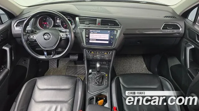 Volkswagen Tiguan 2020 thumb 6