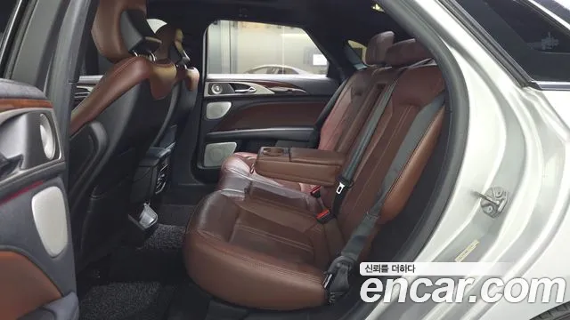 Lincoln MKZ 2017 thumb 12
