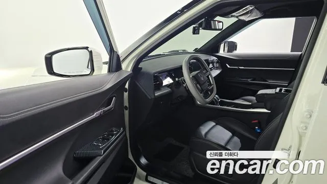 KG_Mobility_Ssangyong Torres 2023 thumb 10