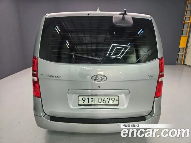 Hyundai Starex 2019 thumb 4