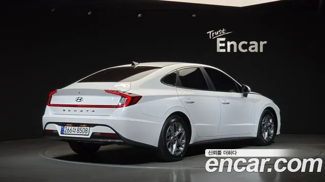 Hyundai Sonata 2022 thumb 2