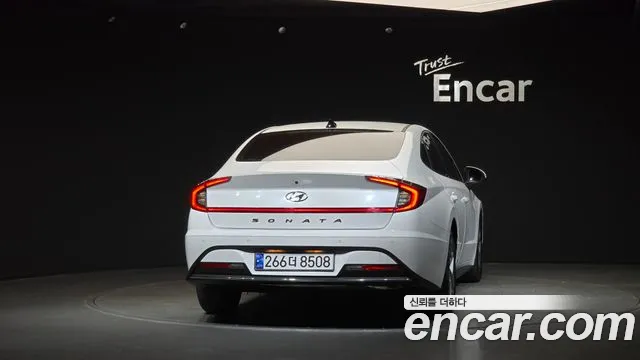 Hyundai Sonata 2022 thumb 4