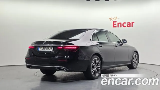 Mercedes-Benz E-Класс 2021 thumb 2