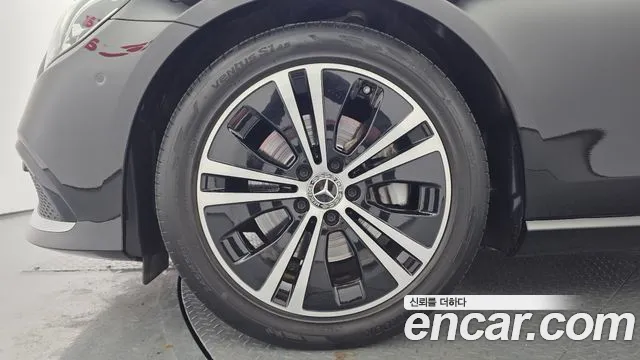 Mercedes-Benz E-Класс 2021 thumb 5