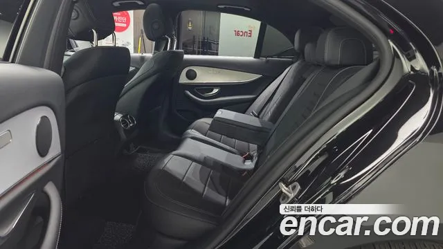Mercedes-Benz E-Класс 2021 thumb 12