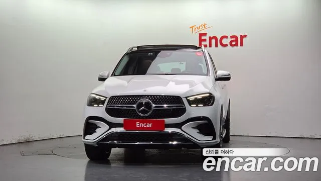 Mercedes-Benz GLE 2025 thumb 3