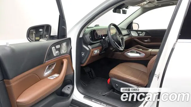 Mercedes-Benz GLE 2025 thumb 10