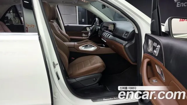 Mercedes-Benz GLE 2025 thumb 11