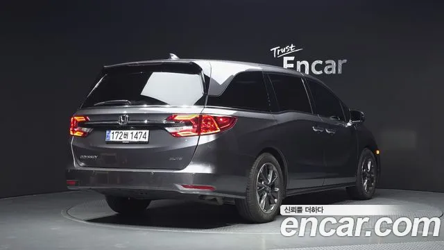 Honda Odyssey 2023 thumb 2