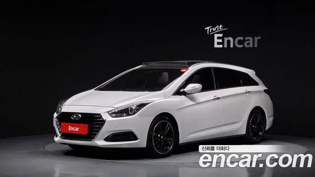 Hyundai i40 2016 thumb 12