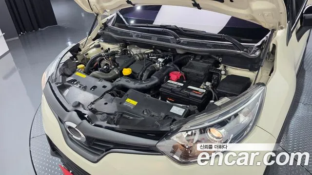Renault-KoreaSamsung Captur 2016 thumb 5