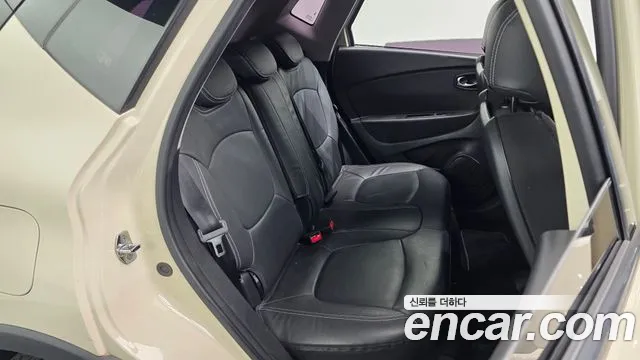 Renault-KoreaSamsung Captur 2016 thumb 10